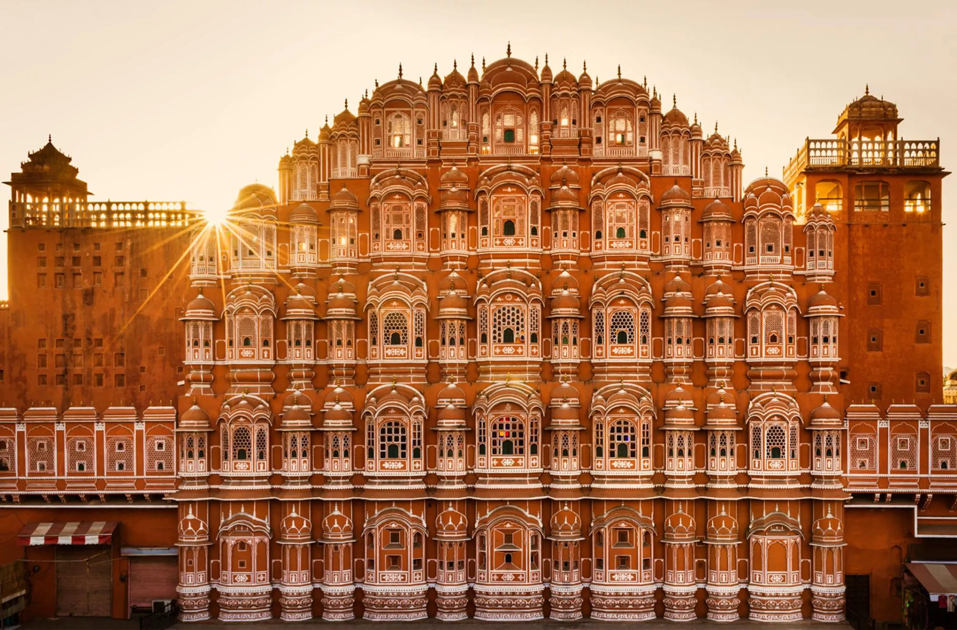 Hawa Mahal (Palace of the Winds) Japur, India